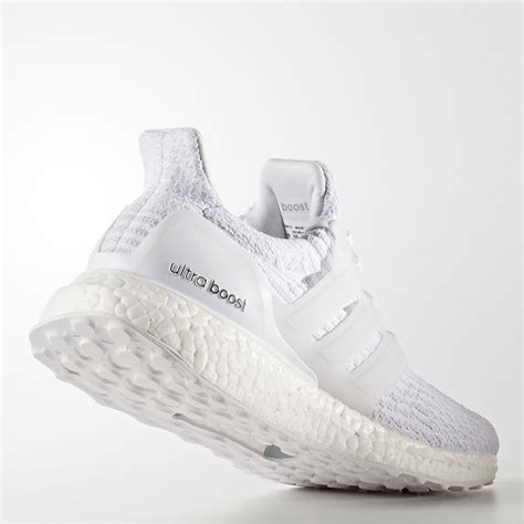 adidas ultra boost 38 weiß rot|White Ultraboost Running Shoes .